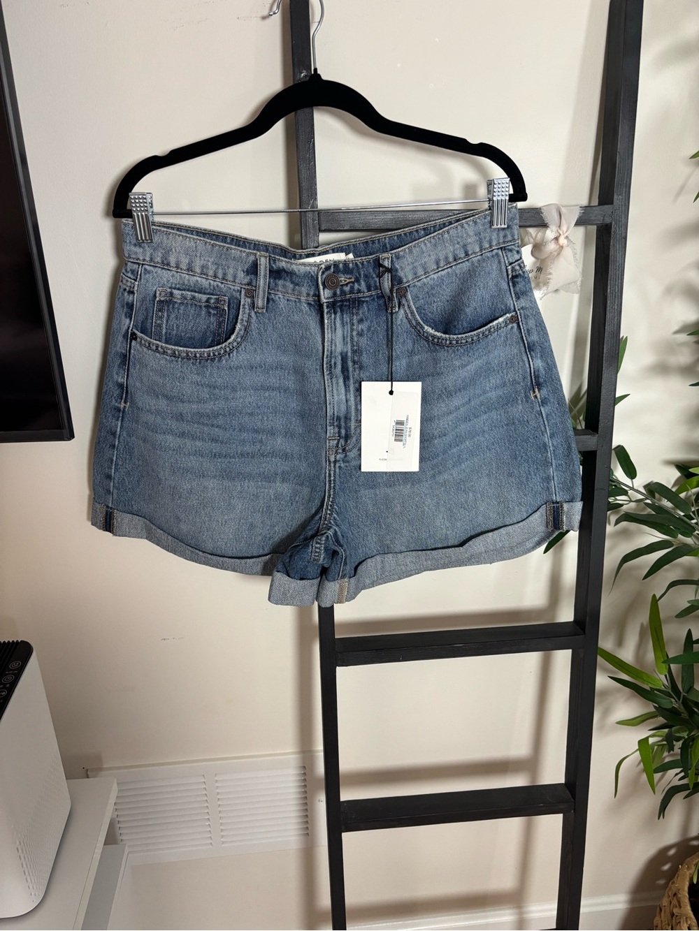 Hidden- Classic Blue Denim Women’s Shorts